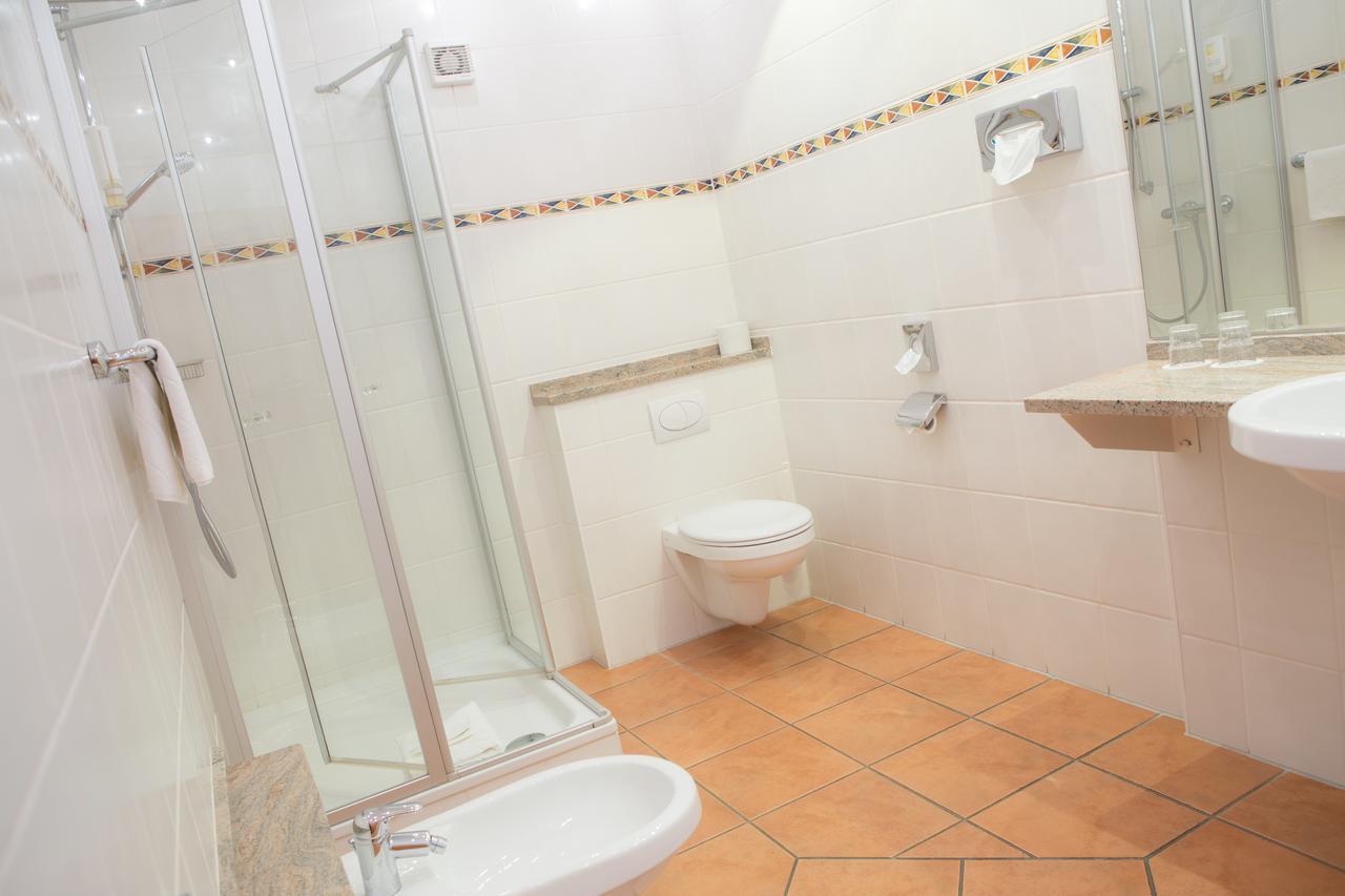 Komfort-Hotel Katerberg ลุโชว์ ภายนอก รูปภาพ