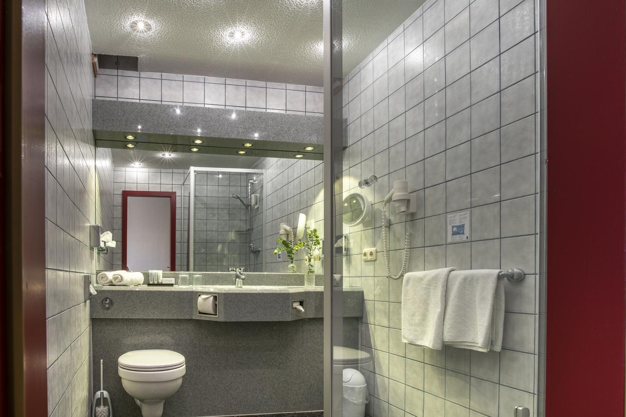 Komfort-Hotel Katerberg ลุโชว์ ภายนอก รูปภาพ
