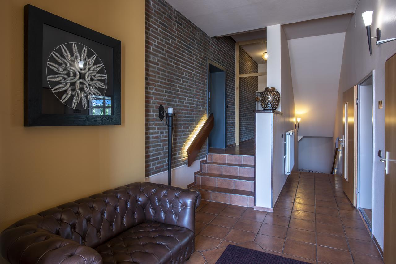 Komfort-Hotel Katerberg ลุโชว์ ภายนอก รูปภาพ